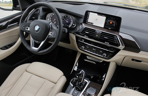 2018 BMW X3 xDrive30i interior