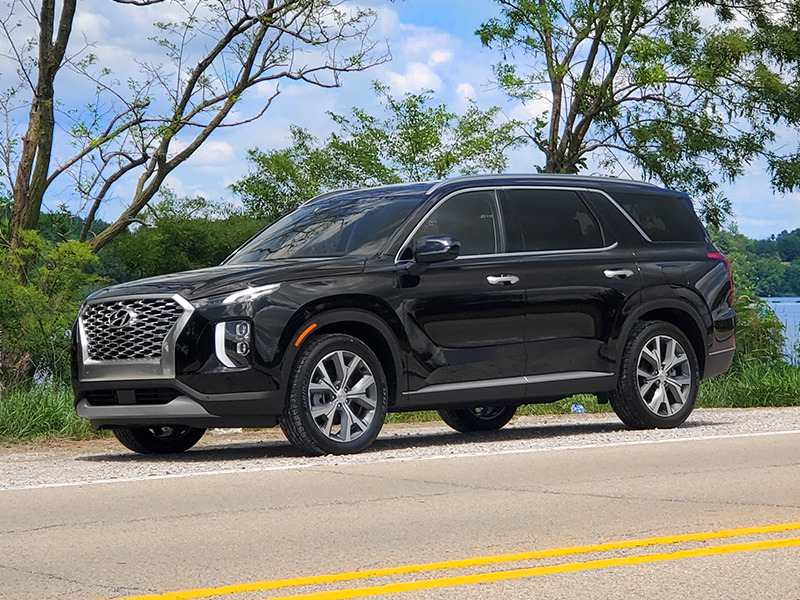 We took the 2020 Palisade on a road trip to Illinois' best state park.